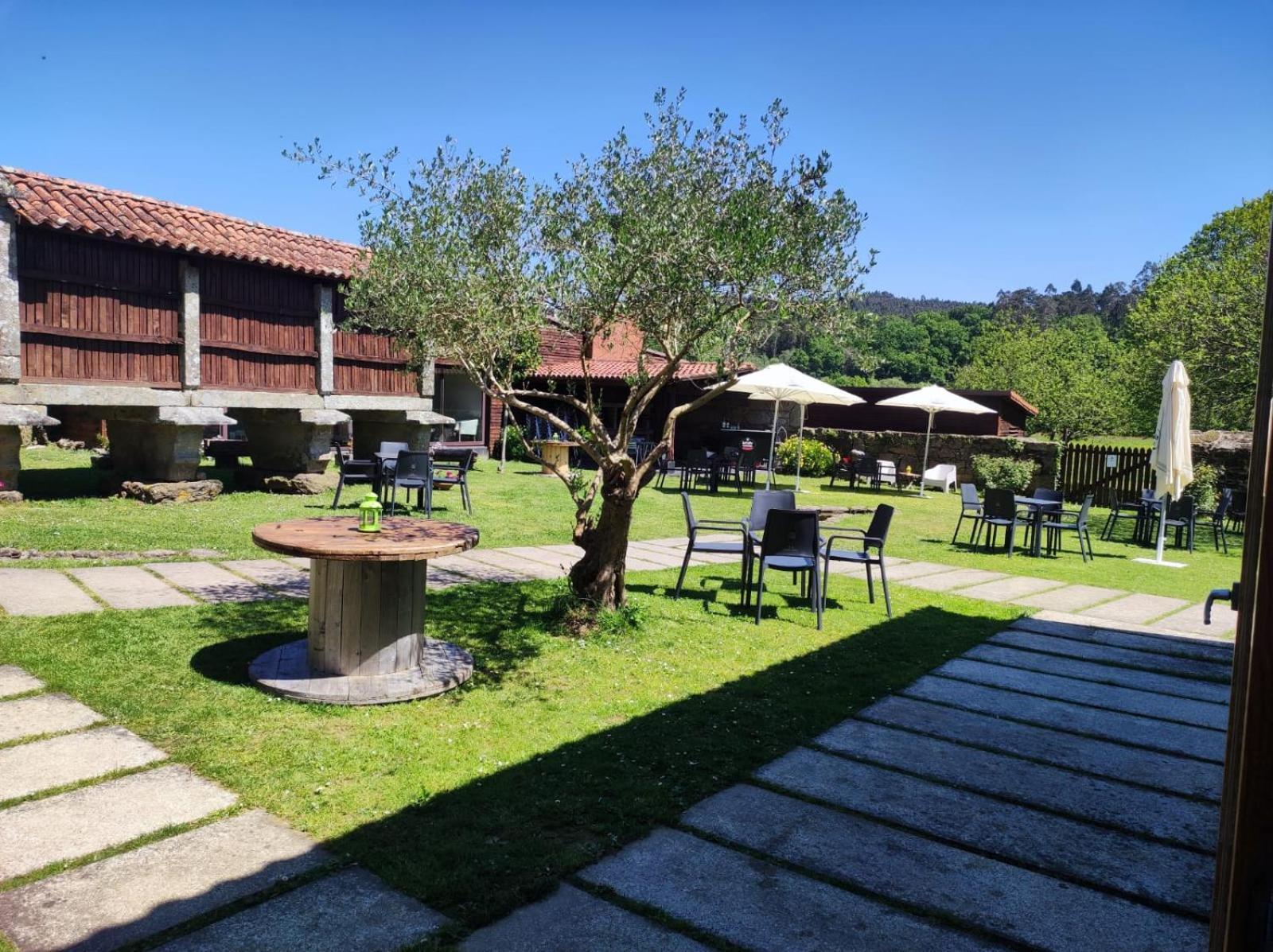 A Ribeira do Tambre Troitosende Exterior foto
